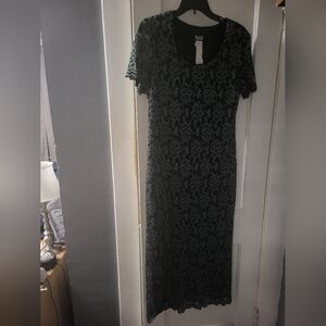 Elegant Black and Green Lace Dress